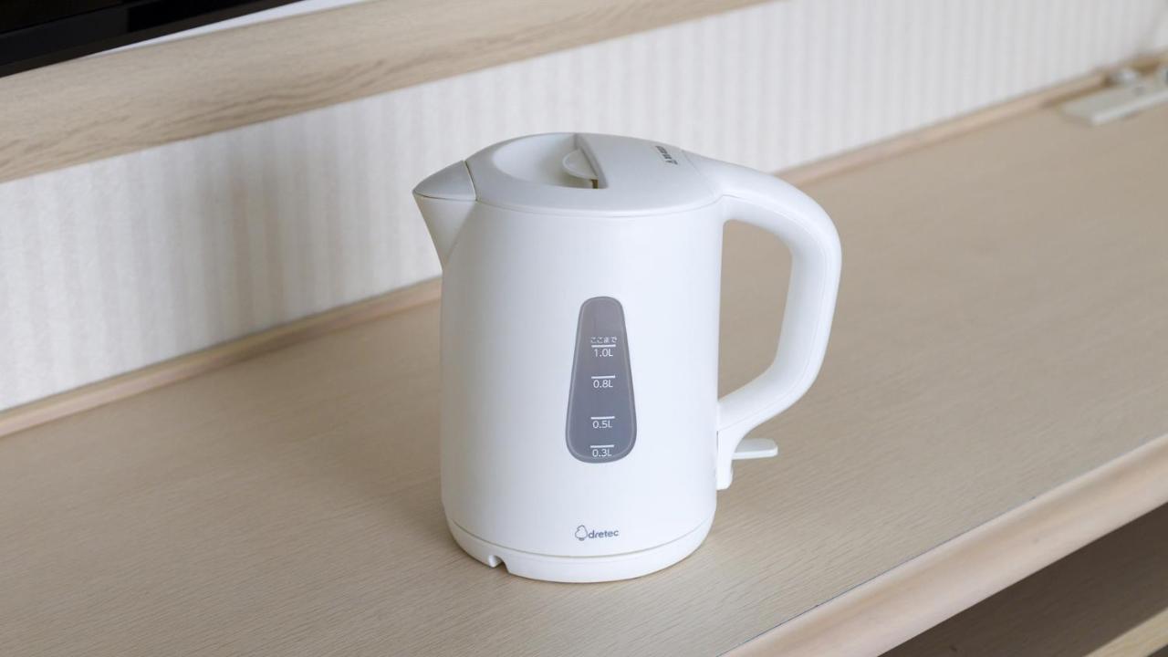 Toyoko Inn Kobe Sannomiya-Eki Higashi Buitenkant foto
